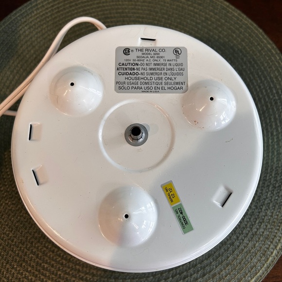 Rival Crockette Crock Pot Slow Cooker Base Only Warmer Mini 1 Qt 3200 Works Read - Picture 7 of 10